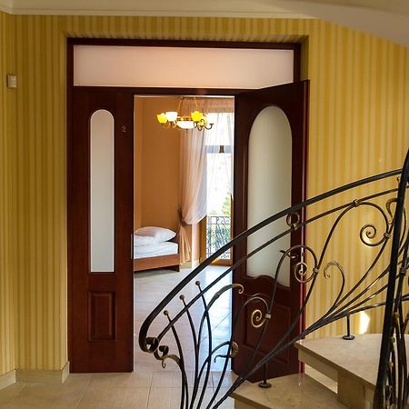 10 Rooms 利沃夫 外观 照片