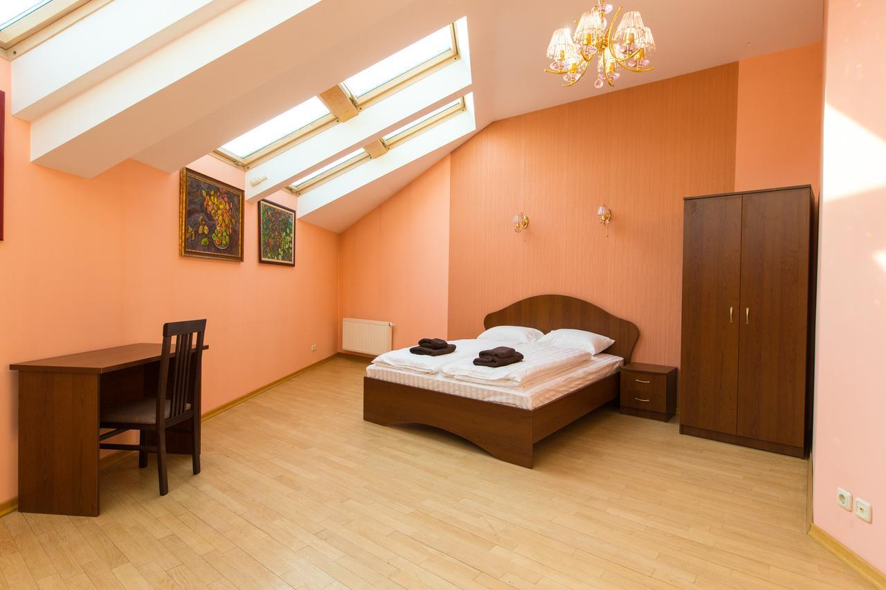 10 Rooms 利沃夫 外观 照片