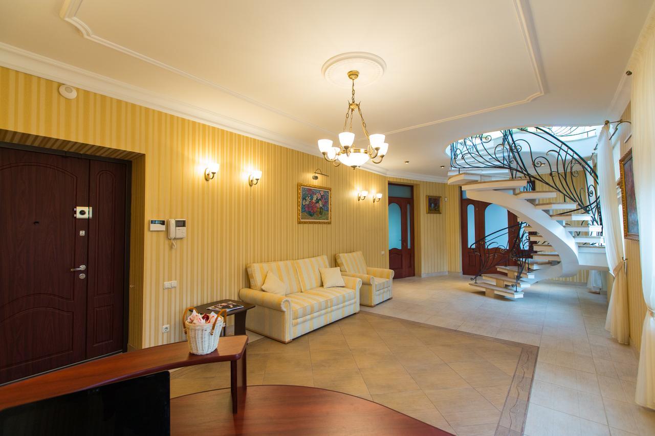10 Rooms 利沃夫 外观 照片
